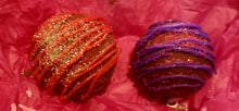 Load image into Gallery viewer, Hot Cocoa Bombs